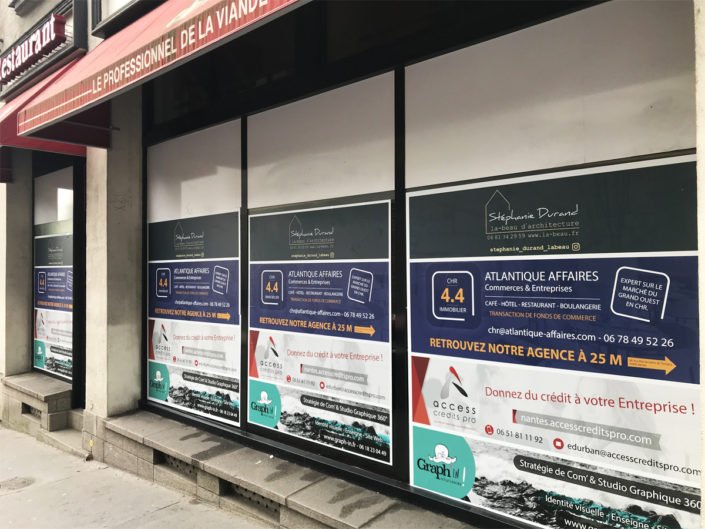adhesif-vitrine-temporaire-nantes Adhésif temporaire le temp de travaux sur une vitrine à Nantes