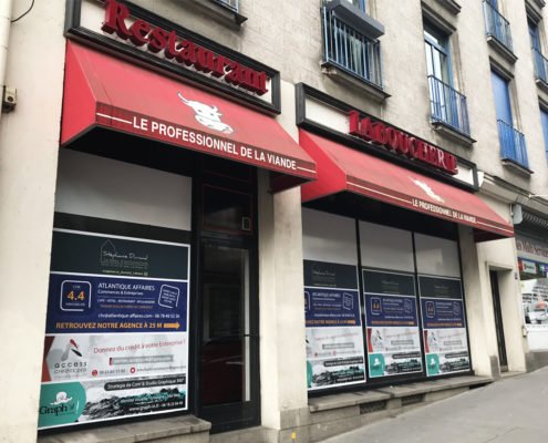 restaurant vitrine travaux adhésif temporaire nantes