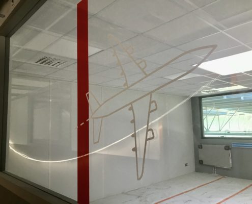 décoration adhésive pour les locaux du centre de formation UIMM